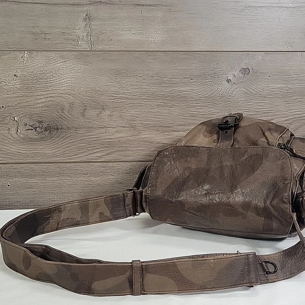 Free People Christiansen Camo Brown Leather Bag EUC